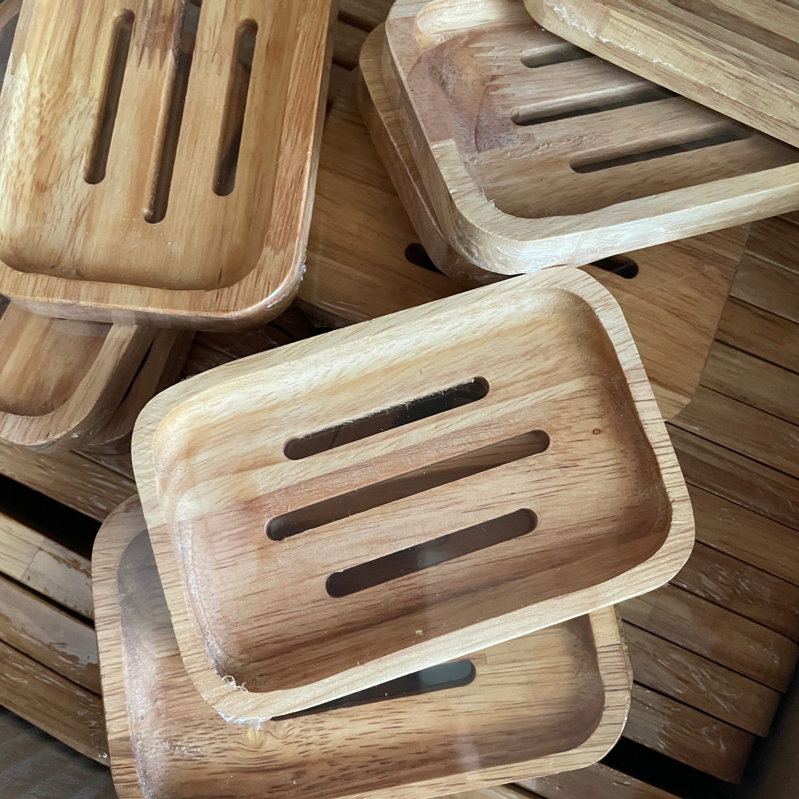 زیر صابونی چوبی